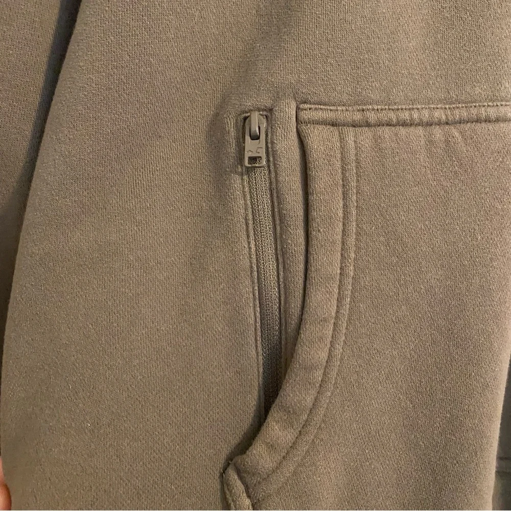 Hollister Men’s Brown Hoodie Size XL - Item 0224 - Picture 3 of 6